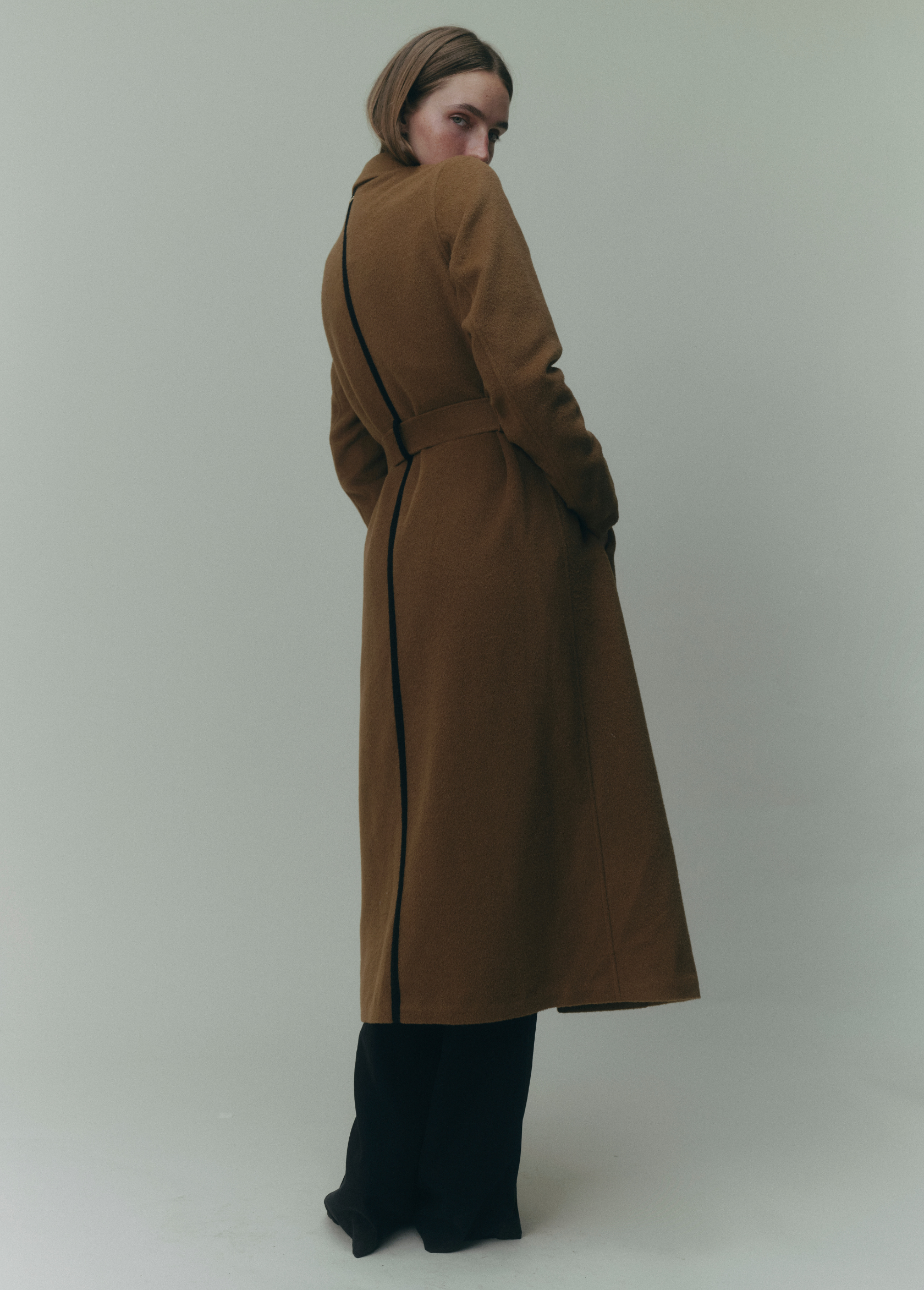 HARA LINE TRENCH COAT - CAMEL